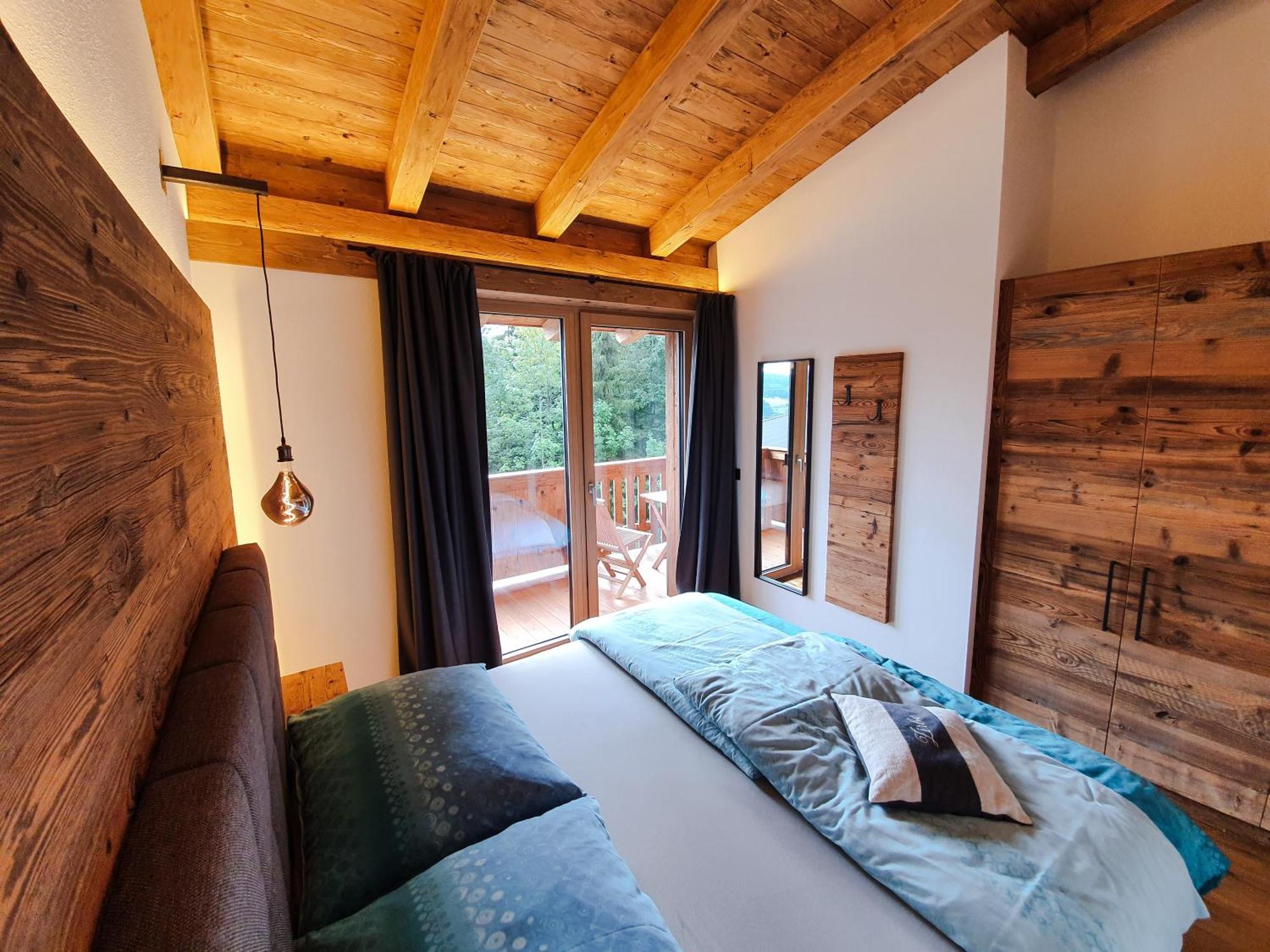 Zeitfrei Chalet Apartments Fieberbrunn Pokoj fotografie